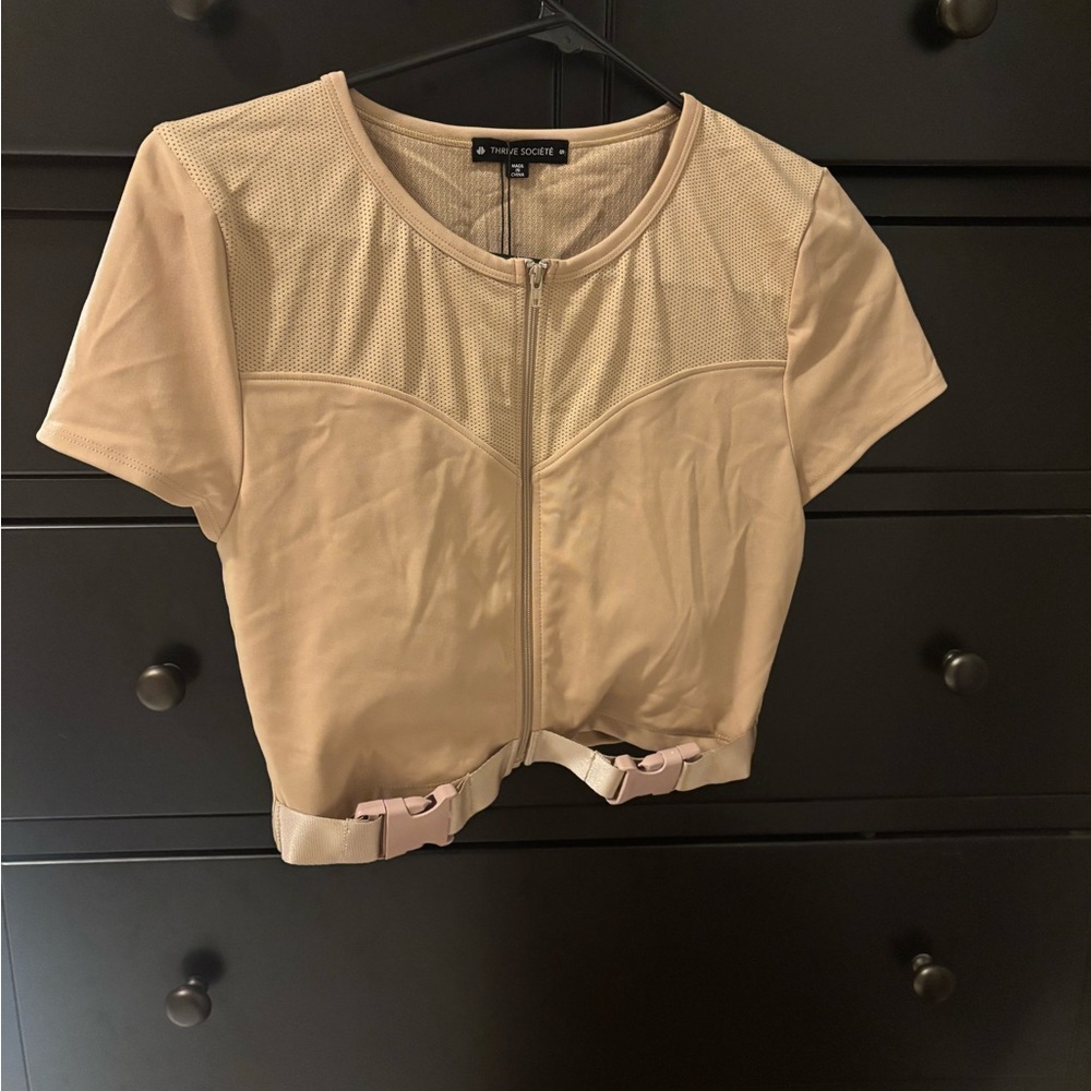 NWT Thrive Societe Beige Zip-Up Crop Top